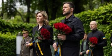 Намагаючись присвоїти Україну, Росія присвоює собі чужу пам’ять і викривляє історію » Миколаївський Оглядач