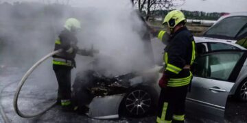 Під час руху у Шполі спалахнув автомобіль — Новини Черкащіни