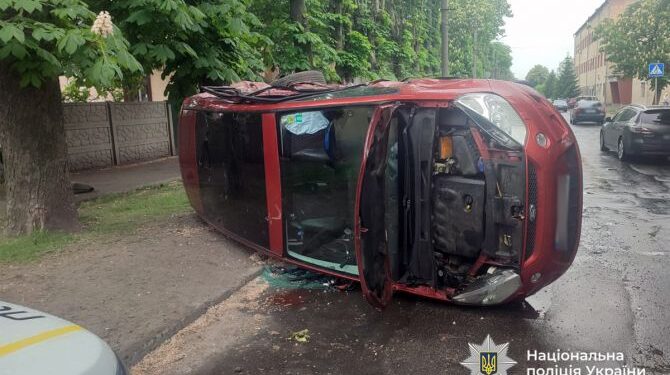 Поліцейські затримали чоловіка, який викрав авто та скоїв ДТП — Новини Черкащіни