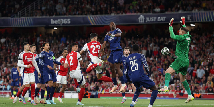 «ПСЖ» минимально выиграл у «Арсенала» на выезде в первом матче 1/2 финала Лиги чемпионов