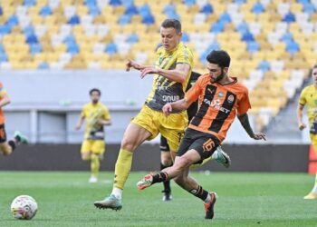 «Шахтер» потерял баллы в последнем матче УПЛ, разыграв ничью с «Рухом»