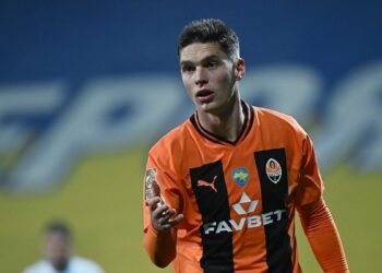 «Шахтер» уменьшил ценник на Судакова