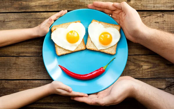 “Сніданок — не чарівна пігулка для схуднення”: прикарпатцям розповіли, коли можна пропускати ранкові прийоми їжі