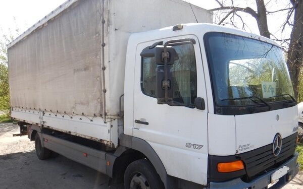 У Черкасах виявили два автомобілі Mercedes із ознаками кримінального втручання — Новини Черкащіни