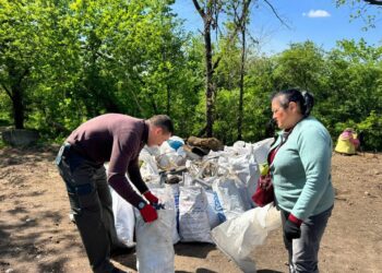 У Хортицькому районі Запоріжжя прибрали чотири тонни сміття – подробиці  | Новости Запорожья