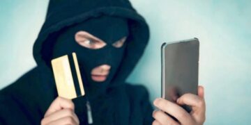 У Каневі шахраї намагаються ошукати людей від імені міського голови