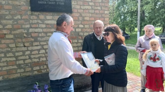 У Куцівці до 130-річчя Тодося Осьмачка вручили премію імені видатного поета — Новини Черкащіни