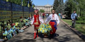 У Миколаєві відзначили День пам’яті та перемоги над нацизмом у Другій світовій війні » Миколаївський Оглядач