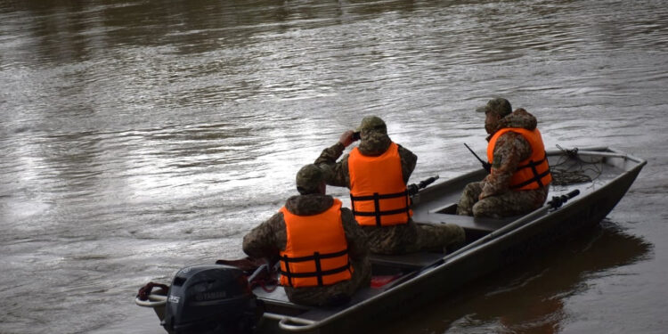 У Тисі прикордонники виявили тіло людини (ФОТО)