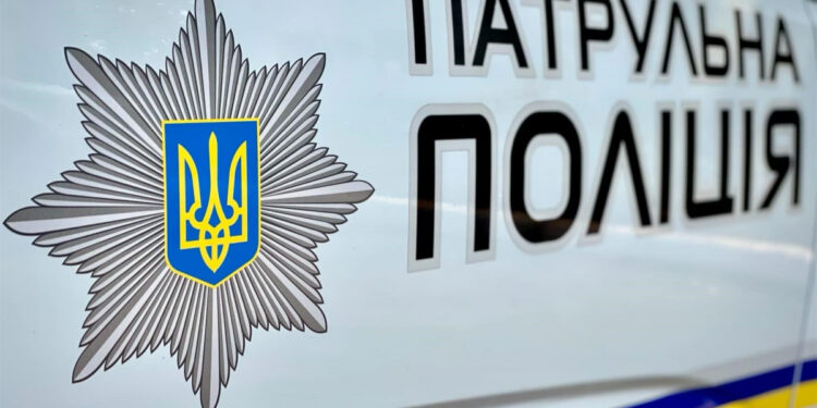 У Запоріжжі літня жінка не змогла знайти дорогу додому – патрульна поліція | Новости Запорожья