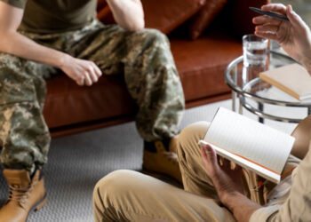 У Запорізькому районі ветеран Юрій Гладиш допомагає побратимам після повернення з фронту – він працює фахівцем із супроводу ветеранів | Новости Запорожья