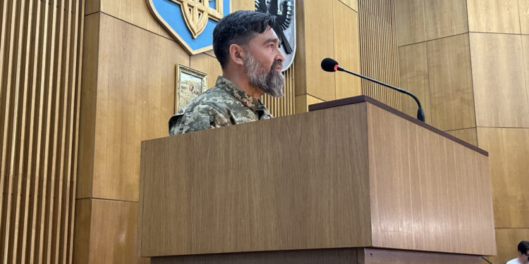 В Івано-Франківську передали 50 fpv-дронів і 20 мільйонів гривень для військовослужбовців (ФОТО)