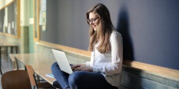 Ваучери на навчання: 10 000 українців отримали ваучери на здобуття нової професії – Экономика