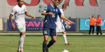 «Ворскла» не втримала комфортну перевагу в рахунку над «Кудрівкою» у першому матчі