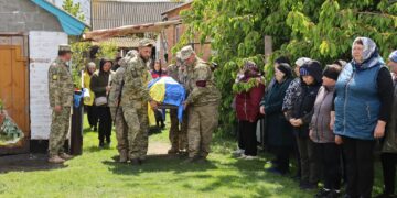 Воїн Василь Квашук повернувся до батьківської хати на щиті