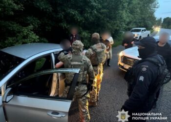 7000 доларів за “виїзд”: черкащанин організував переправлення військовозобов’язаних через держкордон