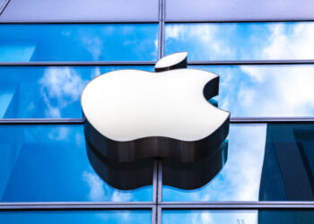 Акціонери Apple подали колективний позов проти компанії – Экономика