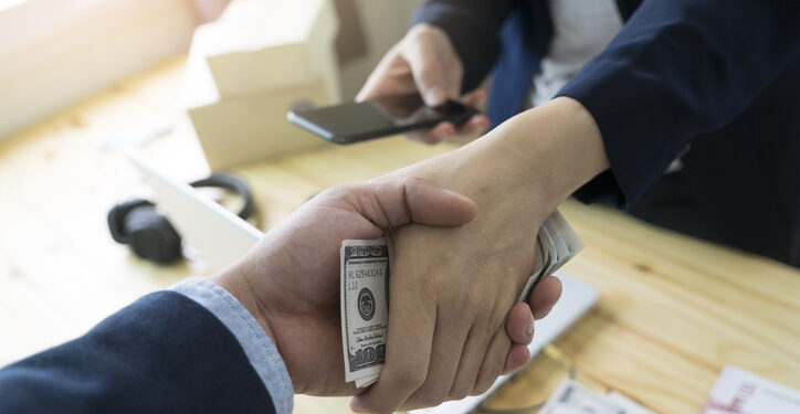 Більше 7 млн грн — кримінал: Верховна Рада змінила межі відповідальності за недостовірне декларування – Экономика