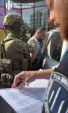 ДБР викрило військовослужбовців, які вимагали хабарі за повернення із СЗЧ без юридичних наслідків для бійців » Миколаївський Оглядач