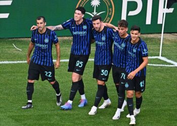 «Интер» под конец матча дожал аргентинский «Ривер Плейт» и вышел в плей-офф КЧМ-2025