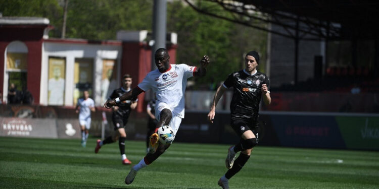 Ювілейну перемогу з великим рахунком в Чемпіонаті УПЛ здобув «Кривбас» у квітні 2025 року