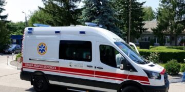 Канівська лікарня отримала сучасний реанімобіль