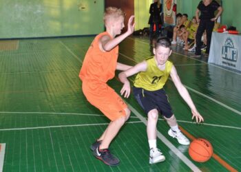 Максим Шульга обраний на драфті НБА-2025: дитячі та юнацькі фото українського баскетболіста – Федерація баскетболу України