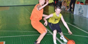 Максим Шульга обраний на драфті НБА-2025: дитячі та юнацькі фото українського баскетболіста – Федерація баскетболу України