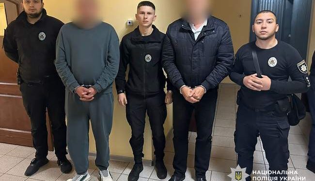 На Одещині водіїв рейсового автобуса затримали за підозрою у перевезенні чоловіків за кордон :: Інтент :: Суспільно-політичне видання:: Регіональна мережа якісної журналістики