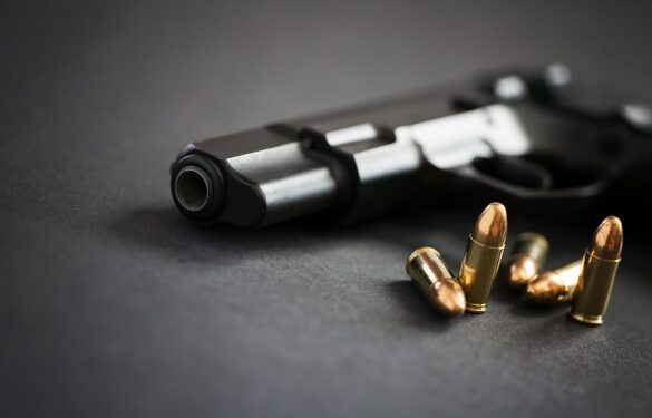 На Золотоніщині викрили двох чоловіків, які зберігали арсенал зброї та боєприпасів