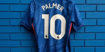 Отстранен от клуба. «Челси» забрал игровой номер у Михаила Мудрика