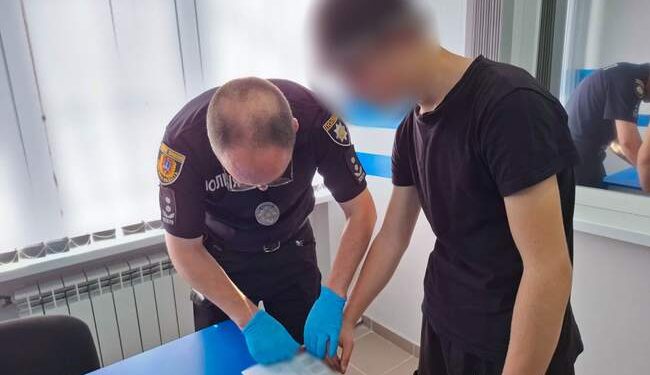 Поліцейські затримали двох підлітків за катування 12-річного хлопця на Одещині :: Інтент :: Суспільно-політичне видання:: Регіональна мережа якісної журналістики