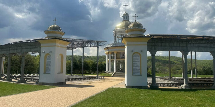 “Повернення Господа на небеса”: прикарпатський священник пояснив значення свята Вознесіння