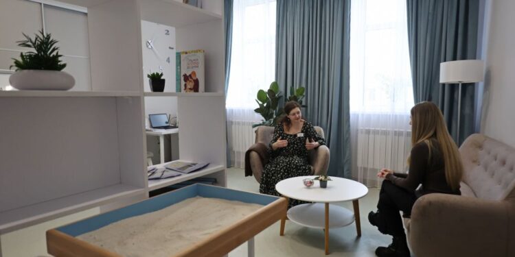 Психологічна підтримка воїнів у Полтаві: центр на балі лікарні