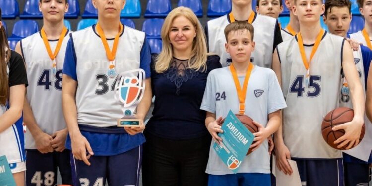 Шкільна ліга Пліч-о-пліч: визначились фіналісти у юнаків – Федерація баскетболу України