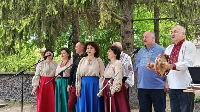 У Косарях провели благодійний захід до Дня Конституції: зібрано 6600 гривень — Новости Черкасс