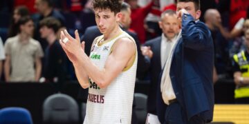 Українці за кордоном: у Ковляра 18 очок в Литві, Кличко з Монако вийшов у півфінал плейоф – Федерація баскетболу України