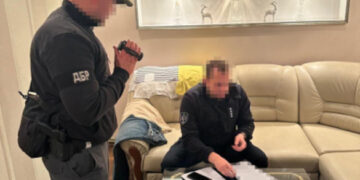 В Уманському ТЦК фіктивно бронювали військовозобов’язаних за гроші