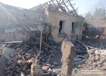 Внаслідок ракетного обстрілу на Миколаївщині постраждали троє цивільних, серед них двоє малолітніх дітей » Миколаївський Оглядач