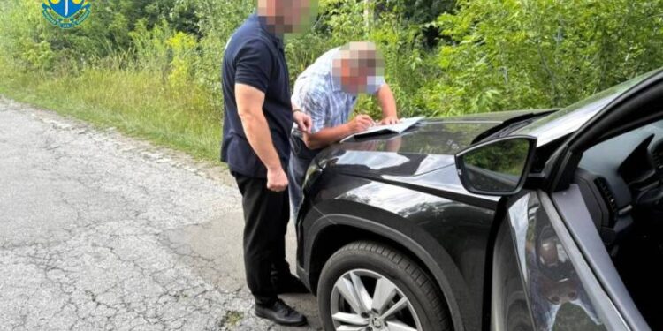 10 млн грн збитків: меру Полонного та ще 13 особам повідомлено про підозру —Хмельнитчина