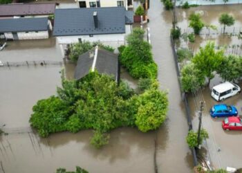 Через вихід річок із берегів на Львівщині підтоплено 11 громад