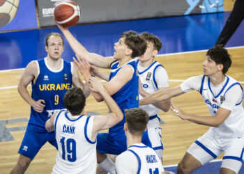 Чоловіча збірна України програла Чехії на молодіжному чемпіонаті Європи – Федерація баскетболу України