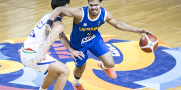 Ісландія — Україна: відеотрансляція матчу чоловічого чемпіонату Європи U-20 – Федерація баскетболу України