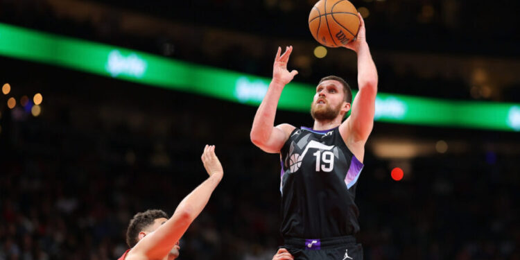 Юта гарантувала контракт Святослава Михайлюка на наступний сезон – Федерація баскетболу України