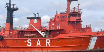 Капітан корабля з Криму захопив рятувальників біля Зміїного та може сісти за воєнні злочини :: Інтент :: Суспільно-політичне видання:: Регіональна мережа якісної журналістики