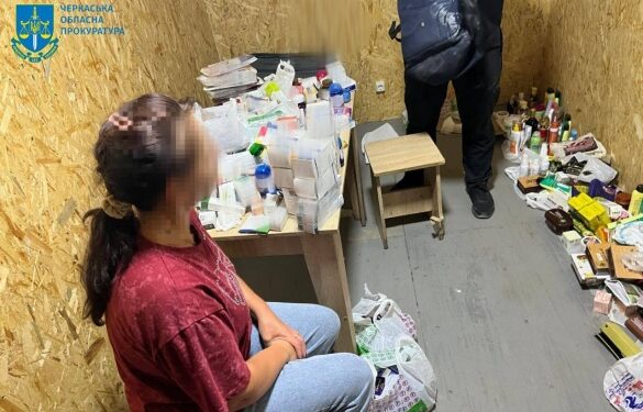 Контрабанда з Єгипту: мешканка Черкащини намагалась ввезти заборонені ліки