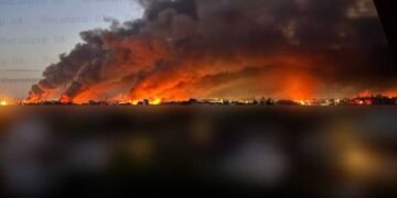 Масована атака на Київ: пошкоджені будинки, медзаклад і десятки постраждалих