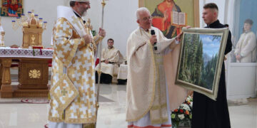 На Прикарпатті освятили храм Всіх Святих Українського Народу (ФОТОРЕПОРТАЖ)