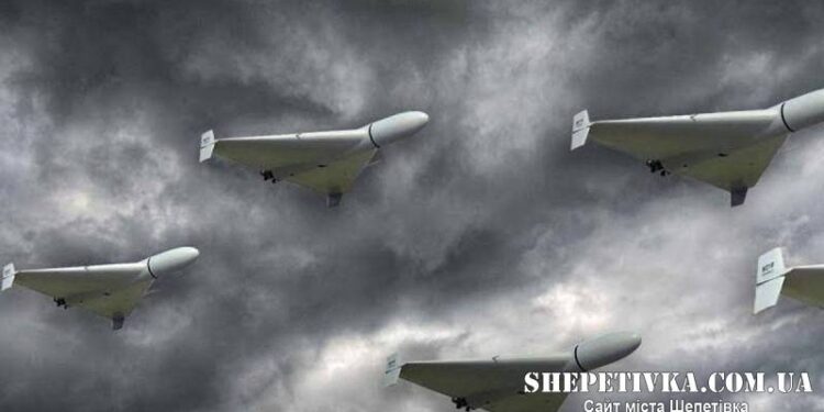 Над Хмельниччиною знищено 4 ворожі крилаті ракети та 5 ударних БпЛА: є пошкодження —Хмельнитчина