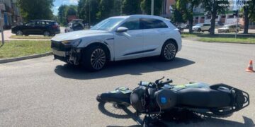 Неповнолітній без прав спричинив аварію в центрі Черкас — Новости Черкасс